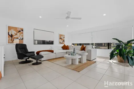 Property photo of 6 Florida Court Torquay QLD 4655