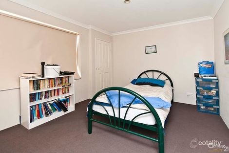 Property photo of 12 Gladman Pass Ellenbrook WA 6069