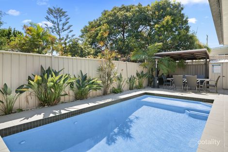 73 Chainey Ave, Miami, QLD 4220