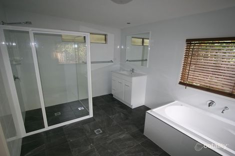 Property photo of 35 Lalina Avenue Tweed Heads West NSW 2485