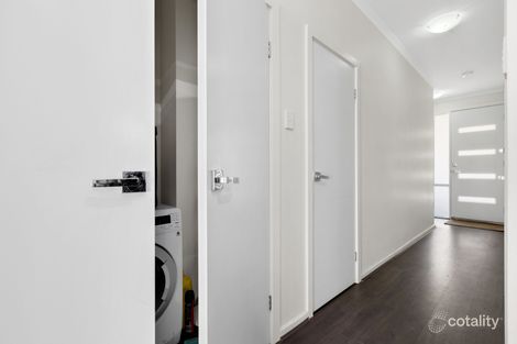 Property photo of 21 Greenview Place Blakeview SA 5114