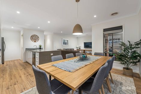 Property photo of 19 Pleasant Way Keysborough VIC 3173