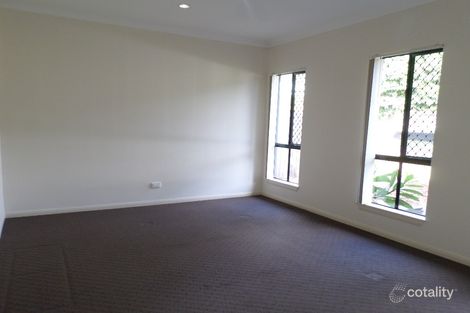 Property photo of 10 Tati Close Bentley Park QLD 4869