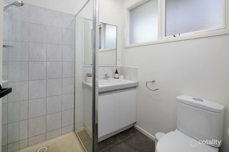 Property photo of 2 Granite Drive Langwarrin VIC 3910