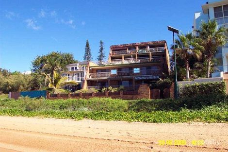 1/108 Prince Edward Pde, Scarborough, QLD 4020