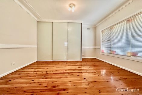 Property photo of 21 Trafalgar Street Glenfield NSW 2167