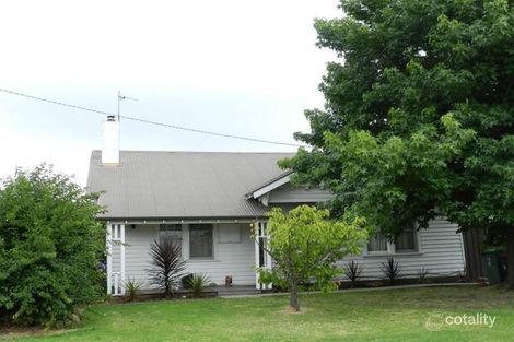 16 Hodgson St, Bairnsdale, VIC 3875