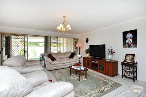 Property photo of 8 Greendale Place Bracken Ridge QLD 4017