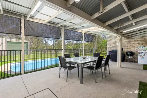 Property photo of 20-22 Belvedere Court Chambers Flat QLD 4133