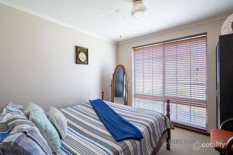 Property photo of 3 Minna Place South Bathurst NSW 2795