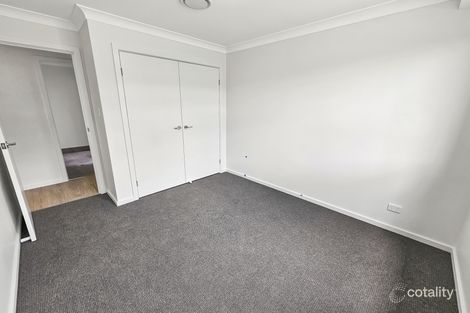 Property photo of 40 Knox Crescent Caerleon NSW 2850