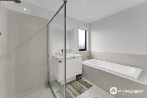 Property photo of 42 Neumann Drive Yarrabilba QLD 4207