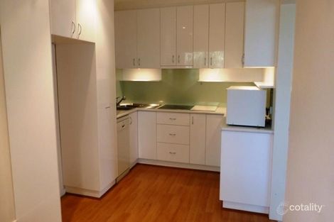 3/5 Hyndes Cres, Holder, ACT 2611