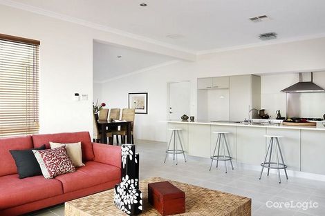 Property photo of 8 Angelica Way Atwell WA 6164