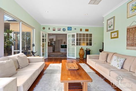 Property photo of 111 Glen Iris Drive Jandakot WA 6164