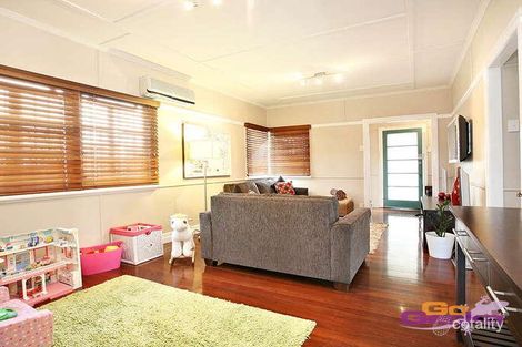 Property photo of 9 Fork Street Coorparoo QLD 4151