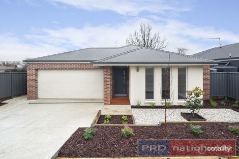 Property photo of 8 Davis Street Creswick VIC 3363