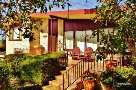 Property photo of 8 Earl Street Young NSW 2594