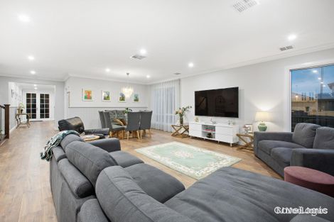 Property photo of 43 Earlswood Place Lilydale VIC 3140