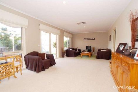 Property photo of 5 Naismith Court Rowville VIC 3178