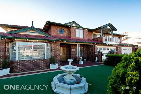 27 Longreach Pde, Coogee, WA 6166