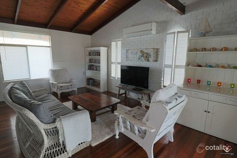 Property photo of 26 Zephyr Street Scarness QLD 4655