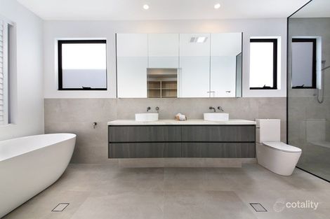 1/14 Avanti St, Mermaid Waters, QLD 4218