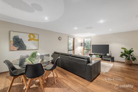 Property photo of 14 Manorwood Place Mitcham VIC 3132