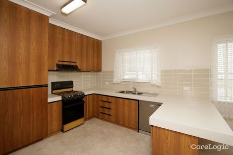 Property photo of 2 Waranga Avenue Mount Austin NSW 2650