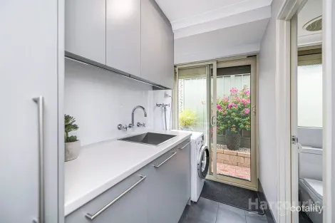 Property photo of 25 Tenement Loop Hocking WA 6065