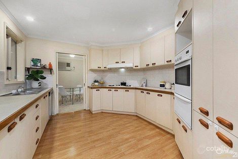 Property photo of 4 Lana Place Narre Warren VIC 3805