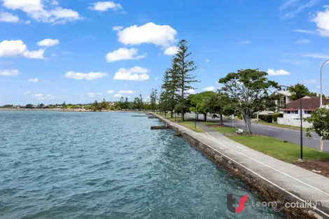 Property photo of 49 Waterloo Esplanade Wynnum QLD 4178