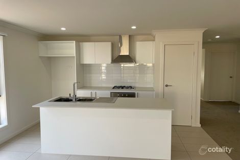 Property photo of 16 Hansen Road Wyndham Vale VIC 3024