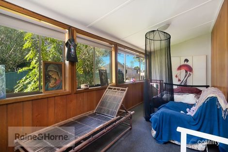 Property photo of 8 Gallipoli Avenue Blackwall NSW 2256