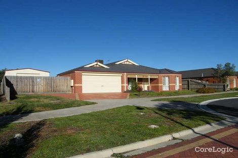 Property photo of 13 Lochgreen View Cranbourne VIC 3977