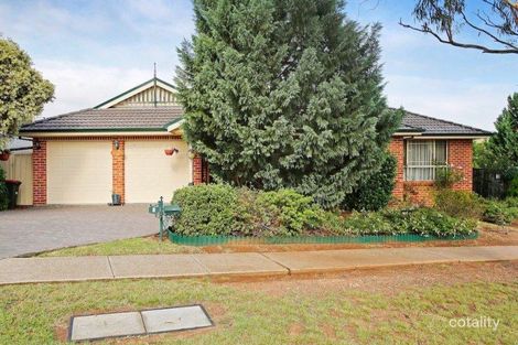 6 Stenhouse Dr, Mount Annan, NSW 2567
