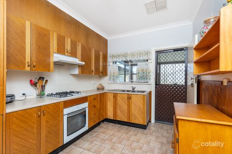 Property photo of 4 Campbell Place Wagga Wagga NSW 2650
