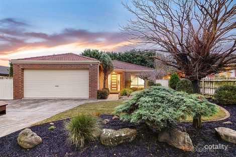 Property photo of 4 Silver Birch Court Narre Warren South VIC 3805