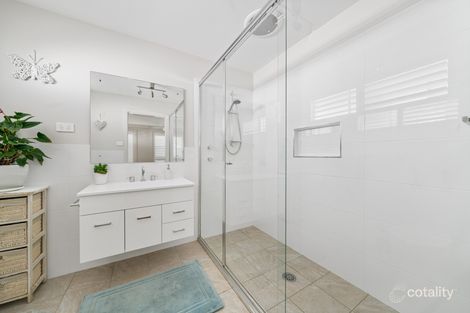 Property photo of 20 Fairwater Drive Gwandalan NSW 2259