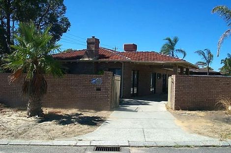 Property photo of 1 Blackthorne Crescent South Lake WA 6164