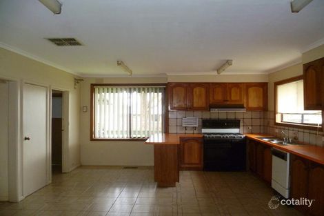 Property photo of 28 First Street Broadford VIC 3658