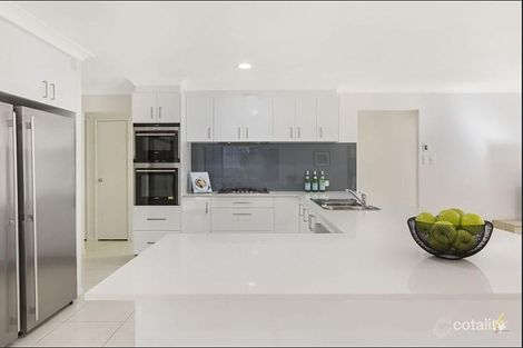 Property photo of 20 Peebles Place Chapel Hill QLD 4069