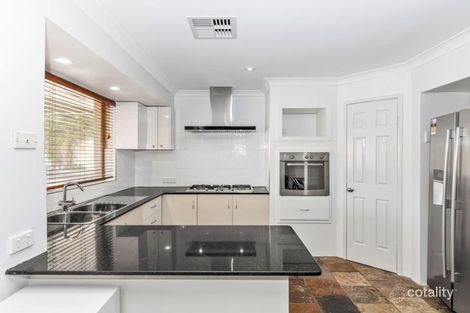 Property photo of 4 Pera Mews Beldon WA 6027