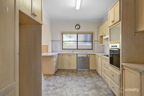 Property photo of 211 Lexton Street Wendouree VIC 3355