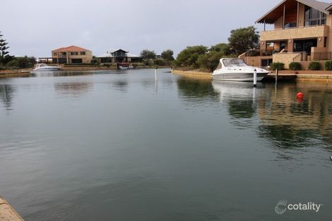 37 Queen Pde, Wannanup, WA 6210