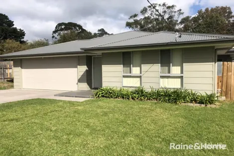 10 Monterey Ave, Moss Vale, NSW 2577