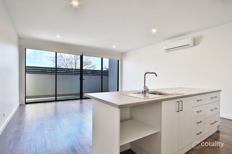 Property photo of 3/28 Winyard Drive Mooroolbark VIC 3138