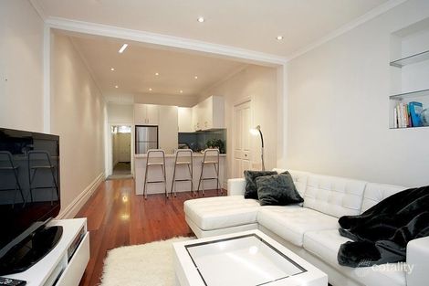 Property photo of 10 Queens Parade Fitzroy North VIC 3068