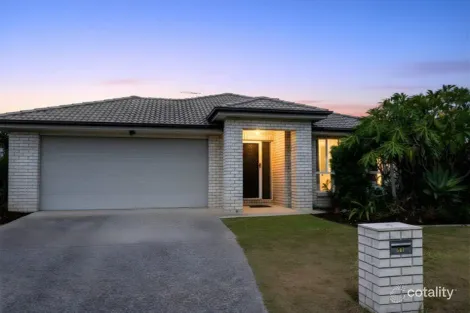 27 Walnut Cres, Lowood, QLD 4311