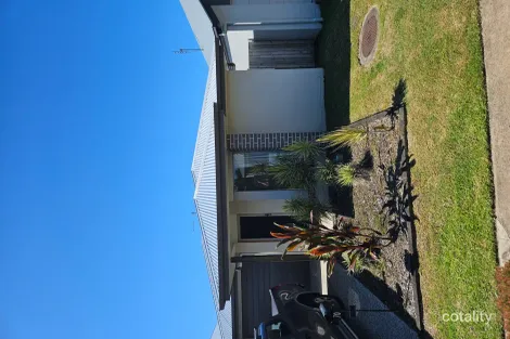 70 Auburn St, Caloundra West, QLD 4551